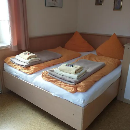 アパート Haus Waldesheim